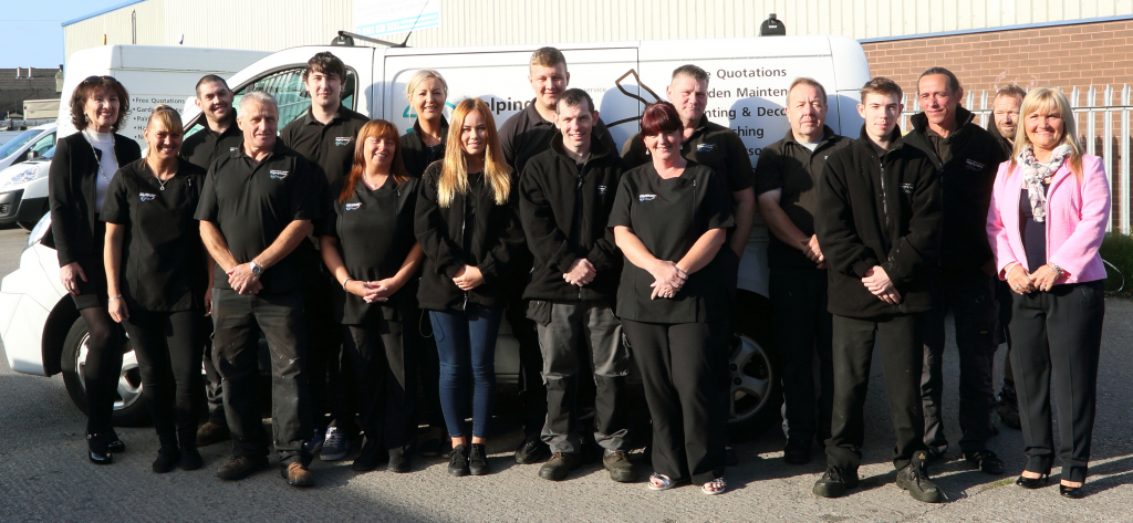helpinghandssalfordstaff1